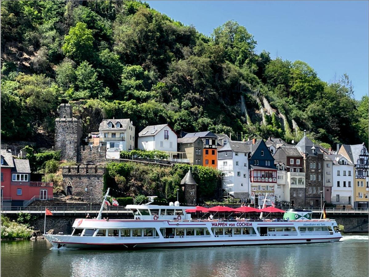 Burghaus-Cochem Hotel Exterior photo
